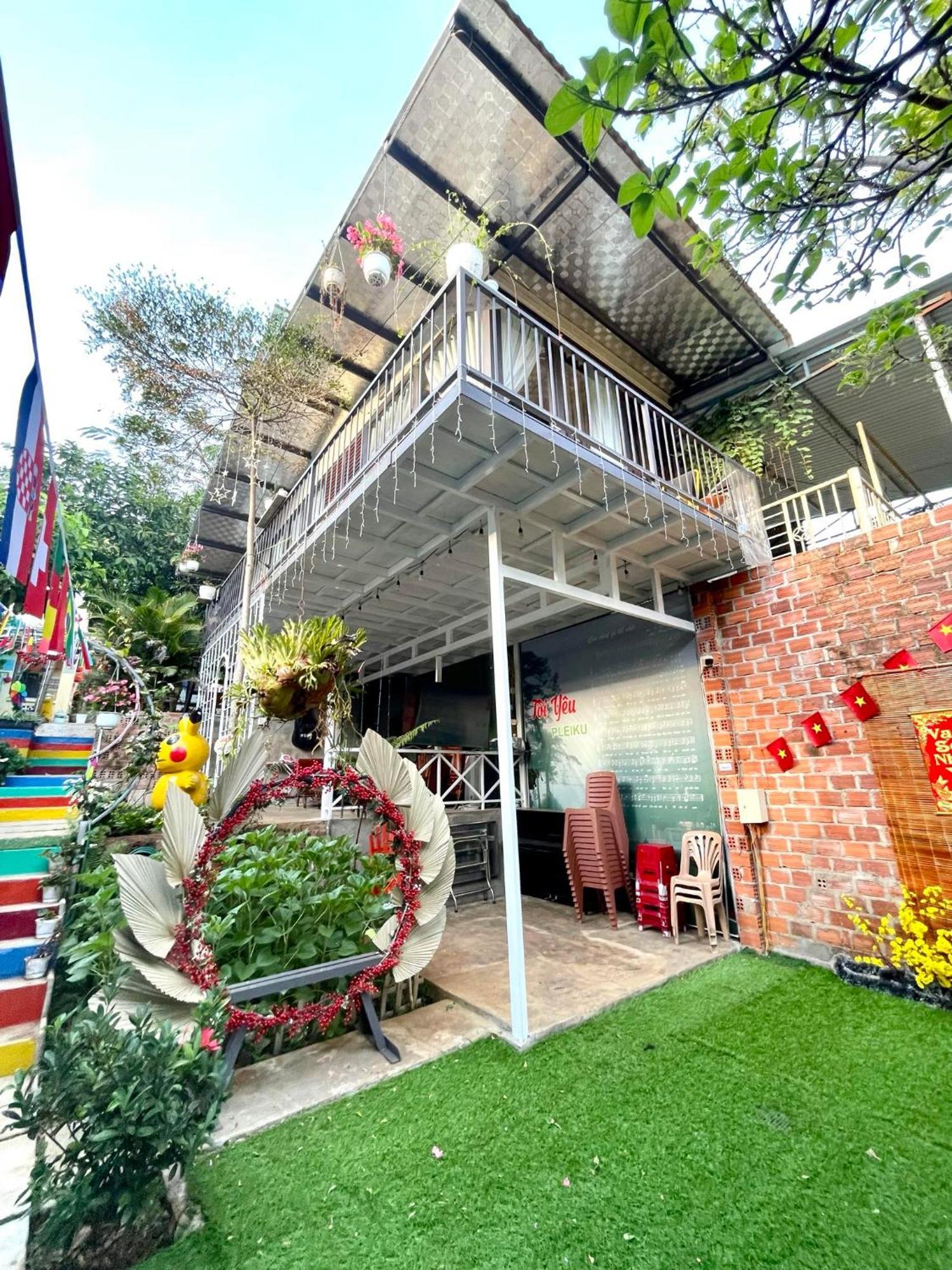 Lake View Homestay Pleiku Bagian luar foto
