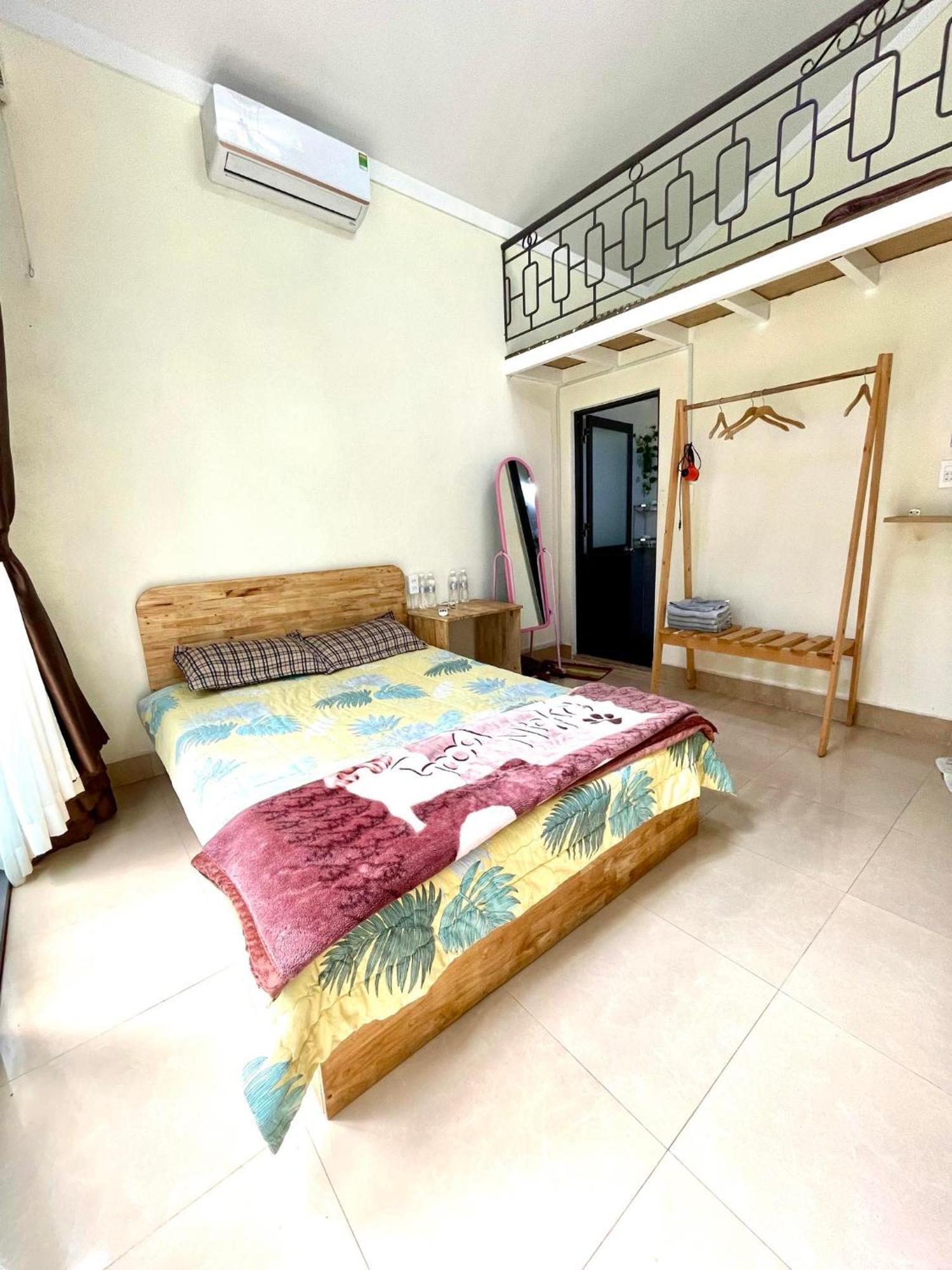 Lake View Homestay Pleiku Bagian luar foto